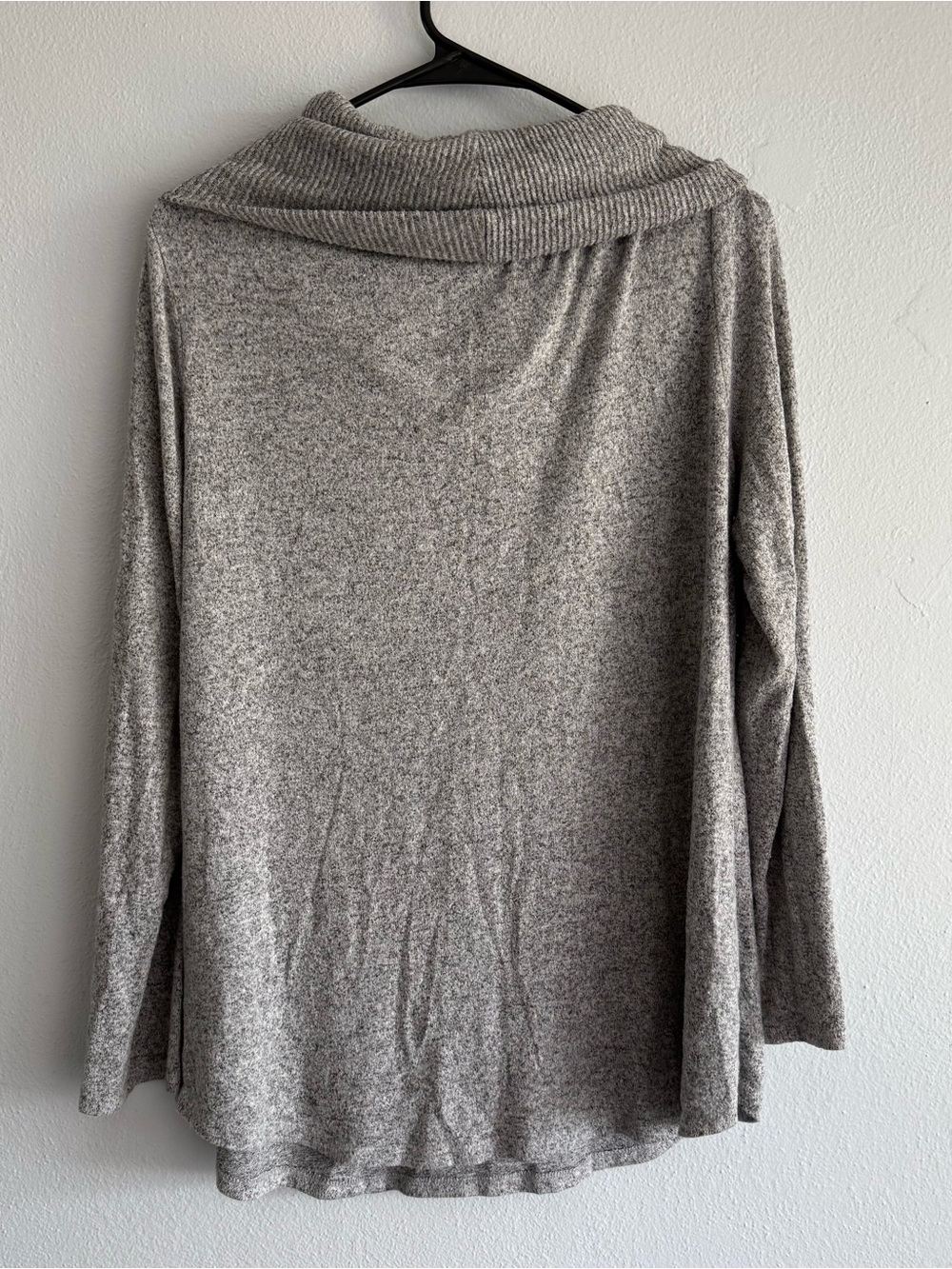 Apt.9 Cozy Gray Cowl Neck Women's Sweater - Size XL - Picture 5 of 5